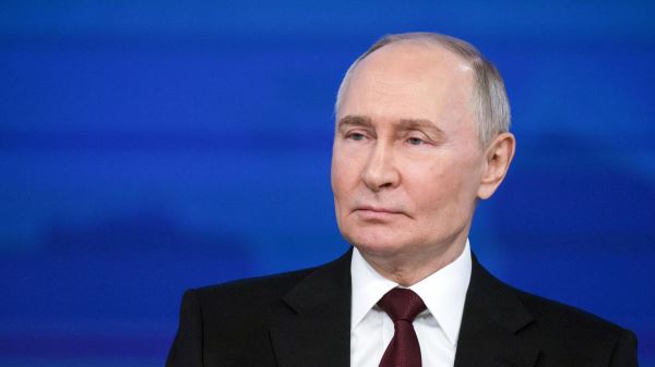 Путин: в России построят центр, важный для развития космической отрасли0