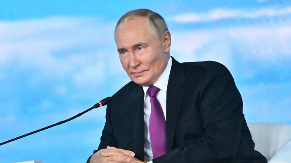 Путину рассказали, как прошел конгресс молодых ученых в Сириусе1